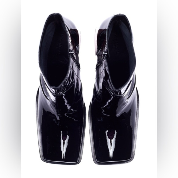 Maison Martin Margiela Red Heel Patent Leather Ankle Boots - Picture 3 of 9